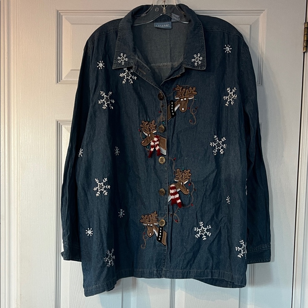 vintage Liz  & Me Dark Denim Button-Down Shirt w/Reindeer & Snowflake Embroidery